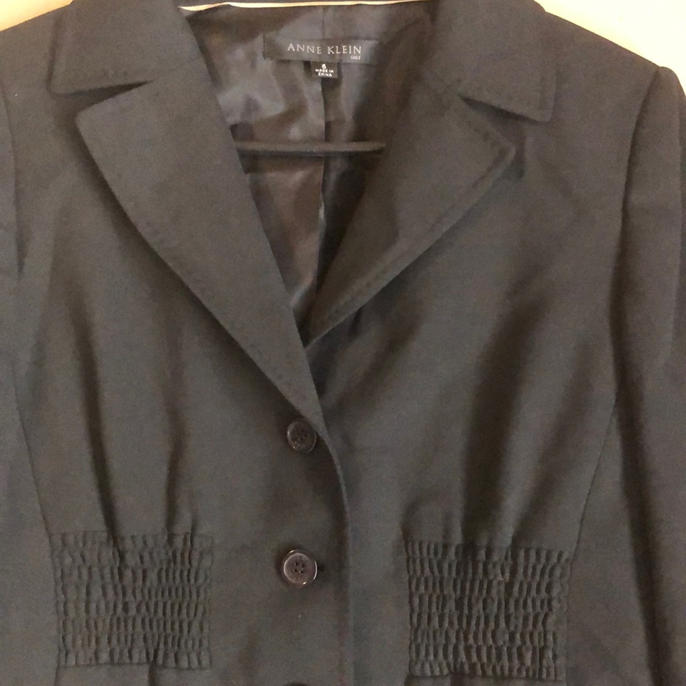 Anne Klein suit jacket - Picture 2 of 3